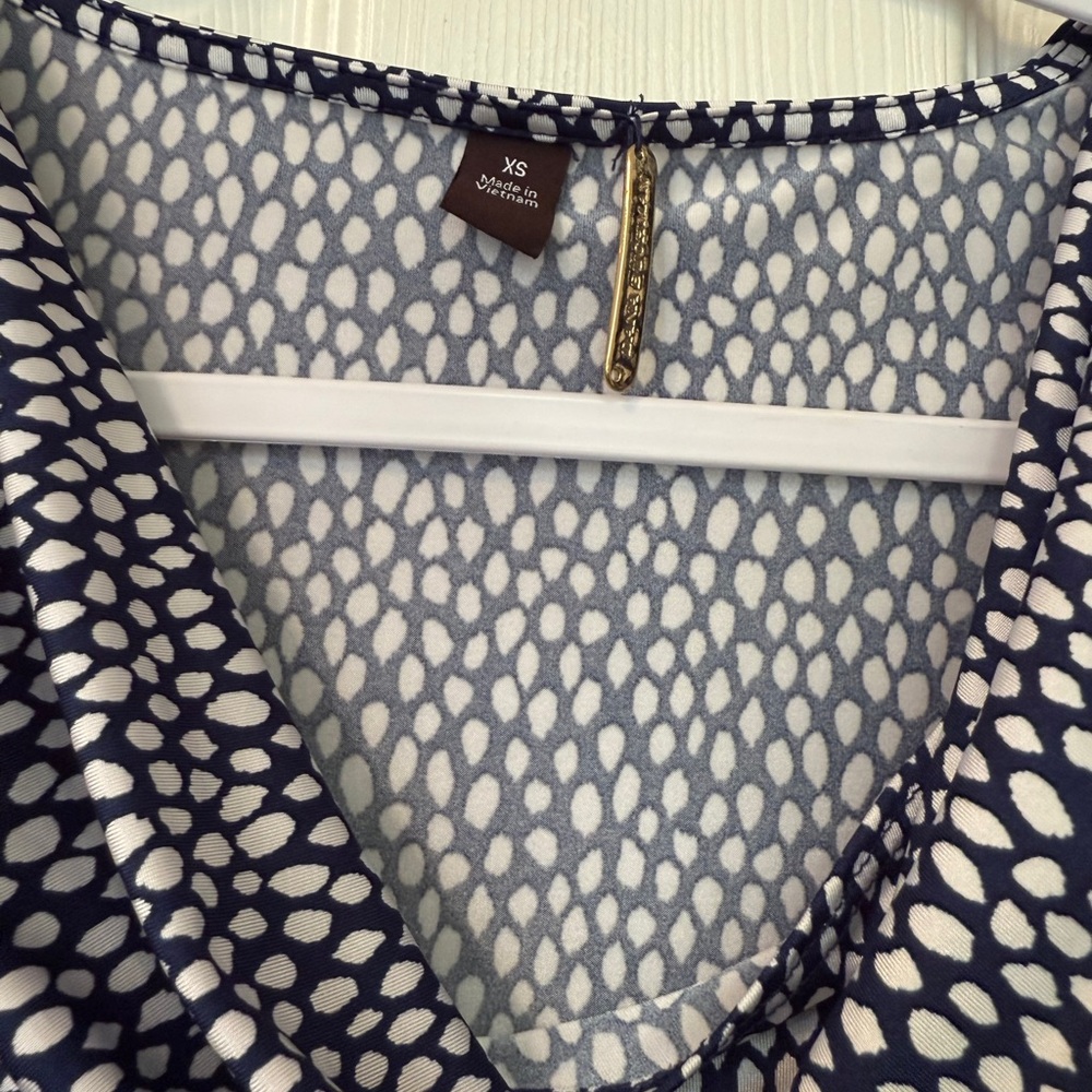 Dana Buchman Elegant Navy and White Patterned Dress - Size XS - Picture 11 of 16